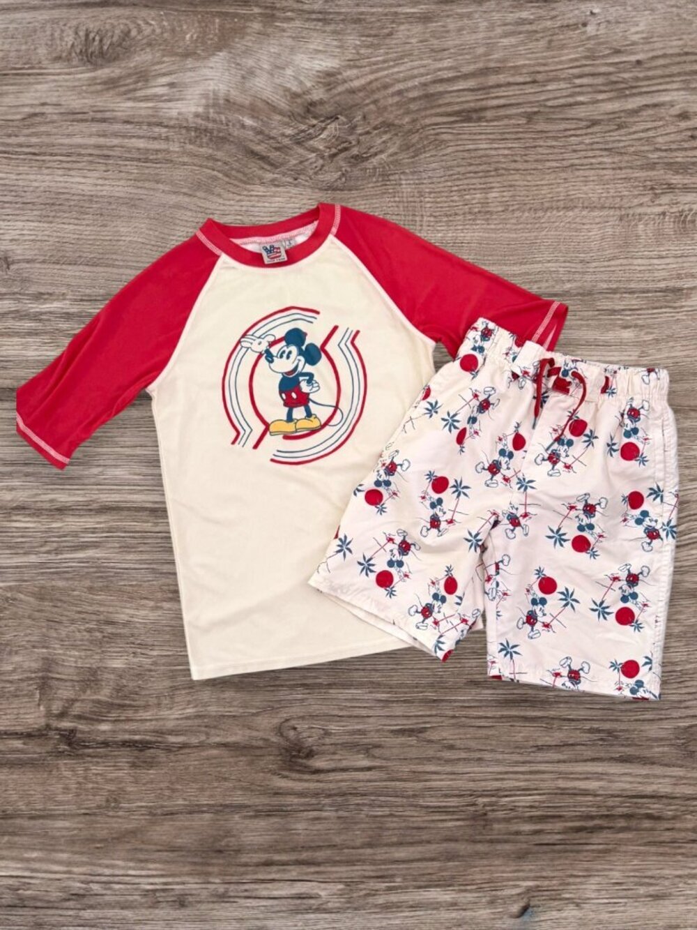 Junk Food Disney Mickey Mouse Rash Guard Swim Set Top Trunks Boys 8-10 M/L